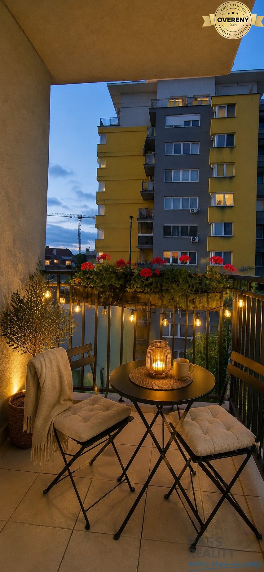 loggia večer.jpeg
