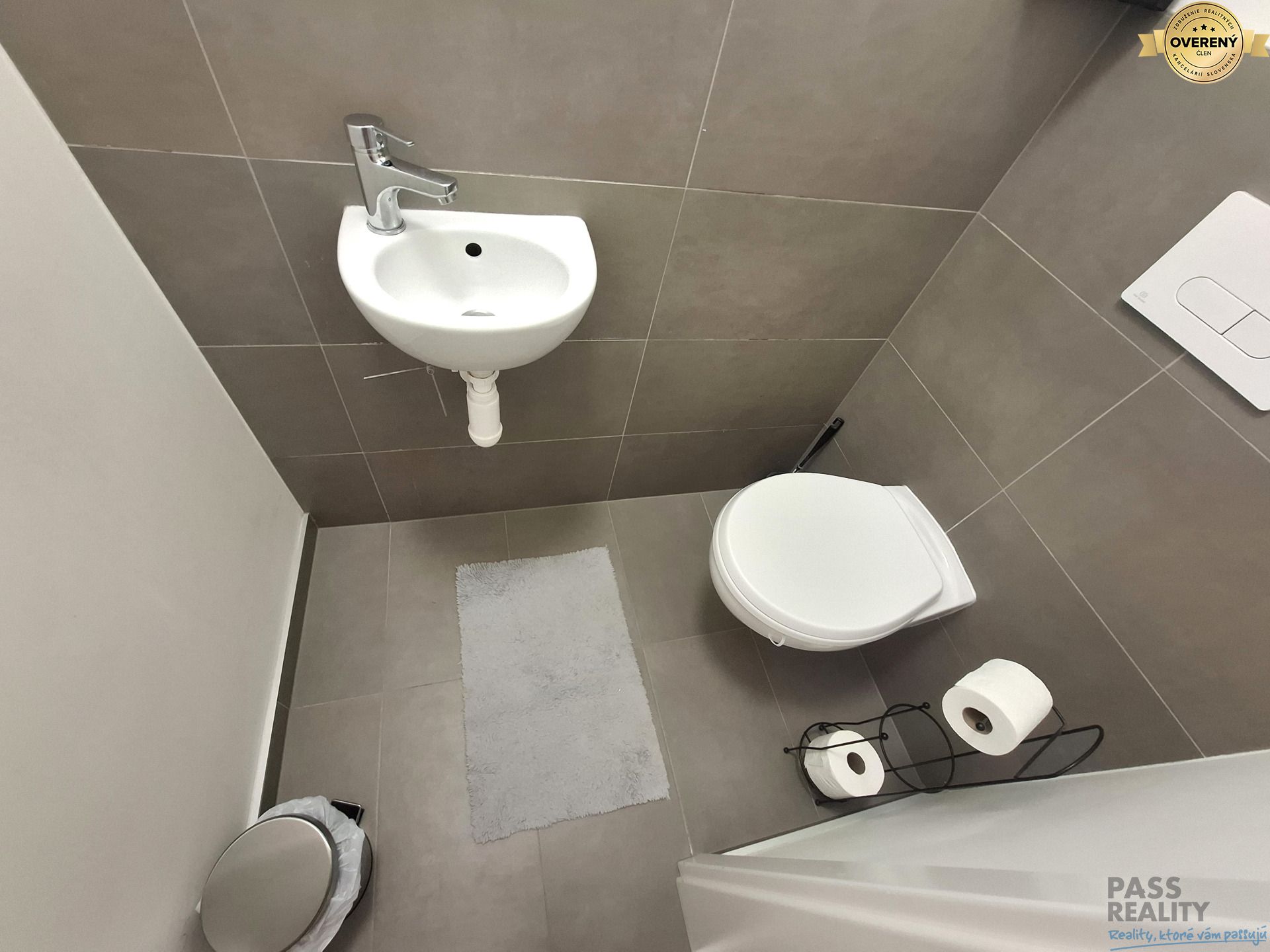 WC.jpg